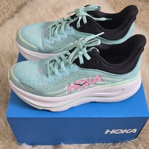 Hoka Bondi 9 Women's Athletic Shoes - Mint and Black, Size 8